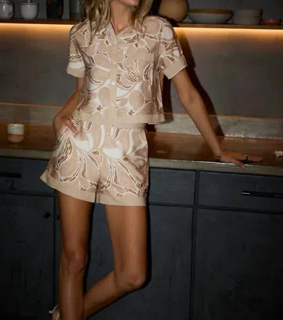 Gilli Aria Abstract Print Short Sleeve Button Up Shirt In Cream And Taupe In Neutral