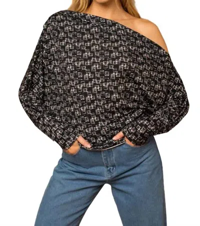 Gilli Ashley Top In Black/ivory In Multi