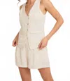 Gilli Button V-neck Vest And Pleated Shorts Set In Beige In White