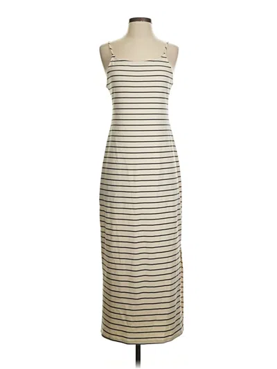 Pre-owned Gilli Casual Dress In Ivory