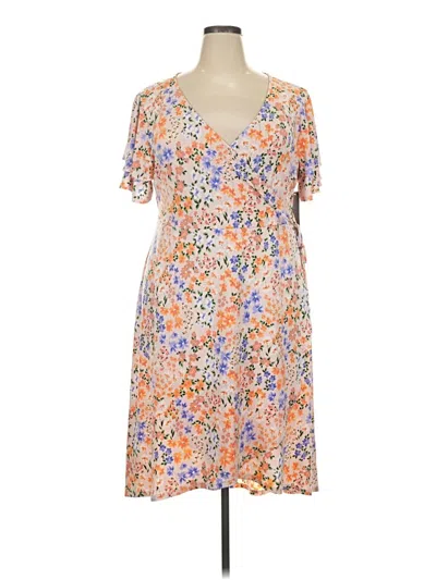 Pre-owned Gilli Casual Dress In Tan