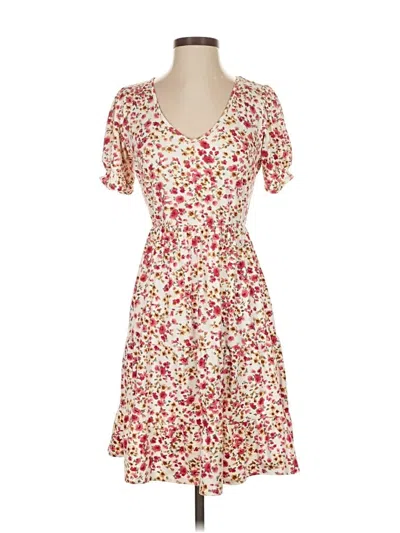 Pre-owned Gilli Casual Dress In White