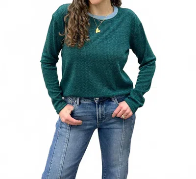Gilli Contrast Long Sleeve Top In Green & Blue