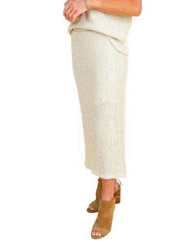 Gilli Irene Textured Knit Midi Skirt In Natural In White