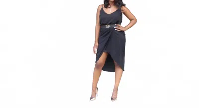 Gilli Jacqueline Wrap Hem Dress In Black In Gray