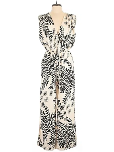 Pre-owned Gilli Jumpsuit In Ivory