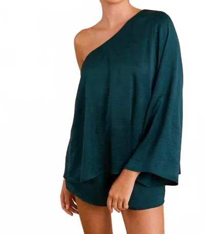 Gilli Long Sleeve One Shoulder Romper In Hunter Green