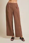 Gilli Mocha Tweed Pants In Brown