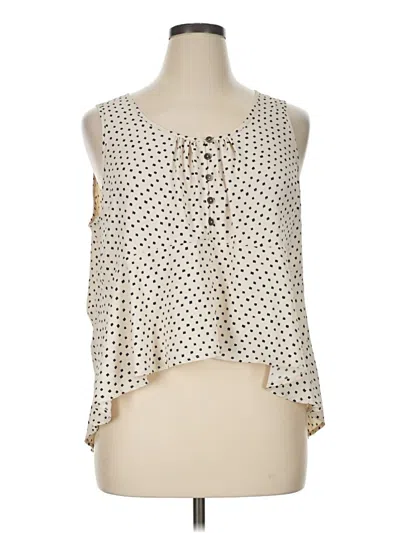 Pre-owned Gilli Sleeveless Blouse In Ivory