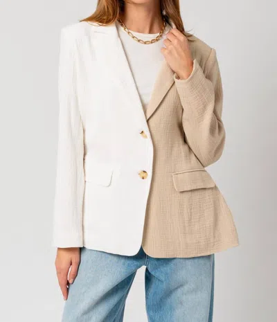 GILLI TEMPTATION BLAZER IN TAUPE/WHITE