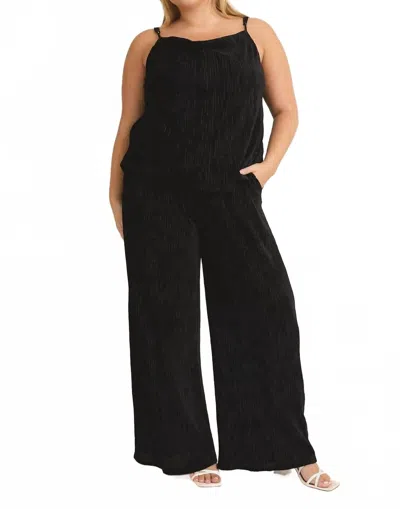 Gilli Velvet Cowl Neck Pant Set In Black