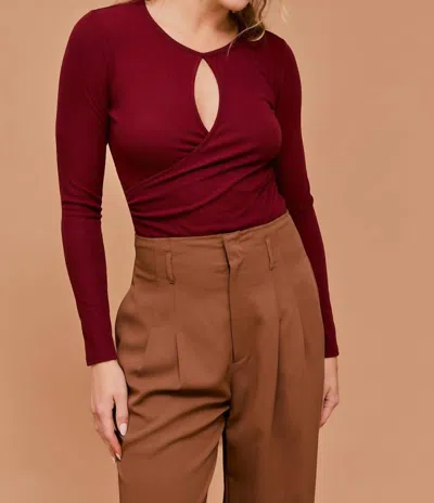 Gilli Wrap Bodysuit In Burgundy