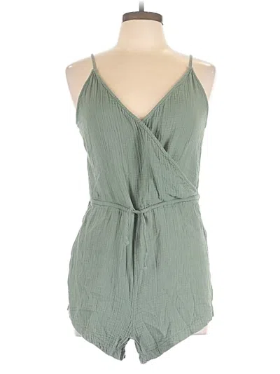 Pre-owned Gilly Hicks Romper In Green