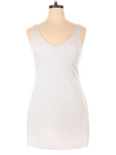 Pre-owned Gilly Hicks Romper In White