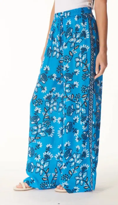 Gilner Farrar Miriam Pant In Blue Batik Print