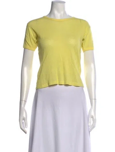 Pre-owned Gimaguas Crew Neck Short Sleeve T-shirt In Yellow
