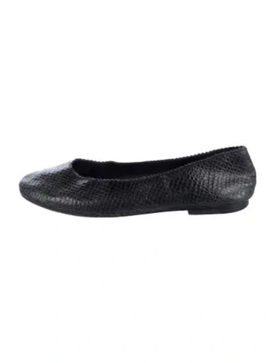 Pre-owned Gimaguas Leather Ballet Flats In Black