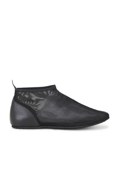Gimaguas Mesh Bailarina Boot Flat In Black
