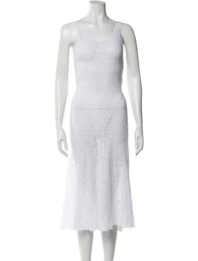 Pre-owned Gimaguas Scoop Neck Midi Length Dress In White