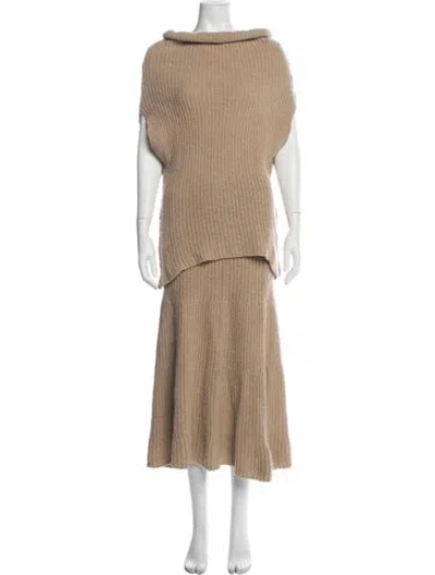Pre-owned Gimaguas Skirt Set In Neutral