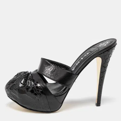 Pre-owned Gina Black Python And Leather Cap Toe Platform Sandals Size 40