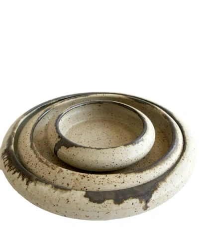 Gina Desantis Ceramics Luna Crescent Plates In Sand