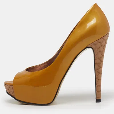 Pre-owned Gina Size 37 Yellow/beige Patent Leather And Python Leather Platform Open Toe Pumps