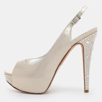 Pre-owned Gina Size 38 Metallic Shimmering Satin Slingback Sandals In Silver