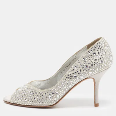 Pre-owned Gina Size 39.5 Silver Satin Crystal Embellished Ayres Peep Toe Pumps