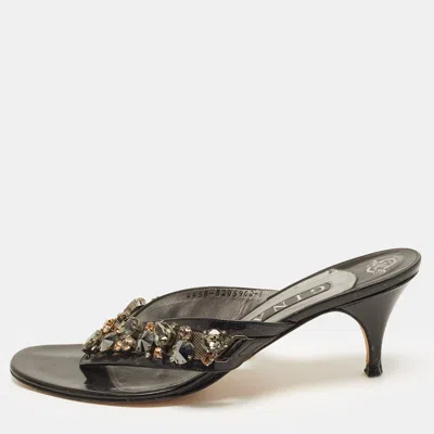 Pre-owned Gina Size 41 Black Patent Leather Crystals Embellished Thong Sandals