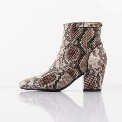 Gini & Albert Women's Cartwright Boots In Snake In Animal Print