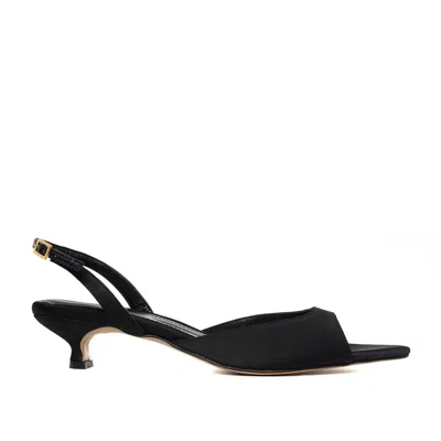 Ginissima Women's Vicky Black Sandals - Kitten Heels