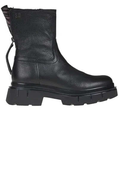 Gio+ Cora Boots In Black