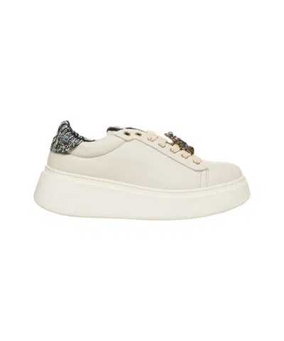 Gio+ Smooth Leather Sneakers With Distinctive Plateau Sole In Neutral