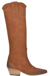 Gio+ Suede Texan Boots In Sienna