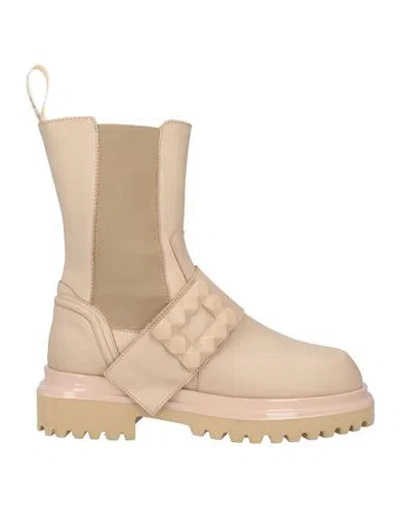 Gio+ Woman Ankle Boots Beige Size 6 Leather