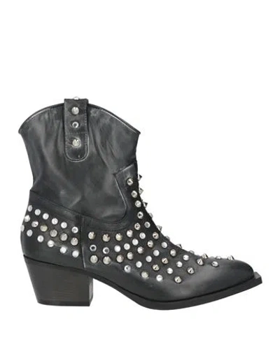 Gio+ Woman Ankle Boots Black Size 9 Leather