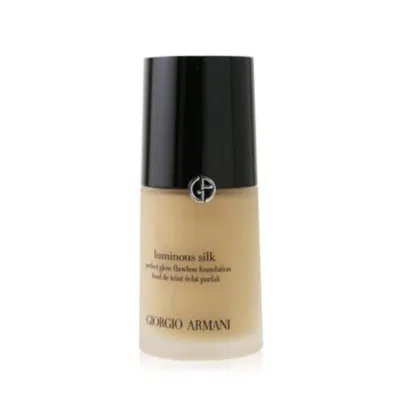 Giorgio Armani - Luminous Silk Foundation - # 5.2 (medium In White