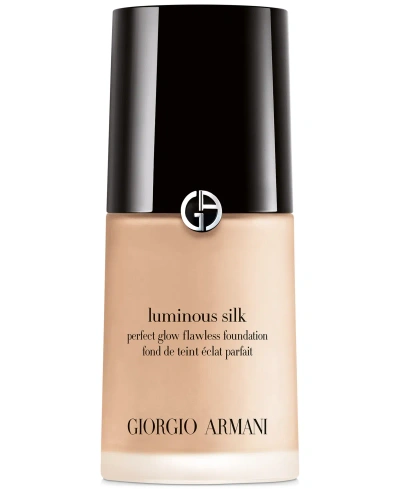 Giorgio Armani Armani Beauty Luminous Silk Natural Glow Foundation In . Light With A Pink Undertone
