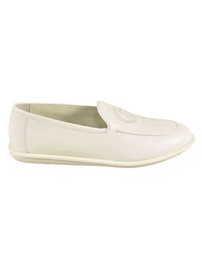 Giorgio Armani Classic Fitted Slide-on Loafers In 00638