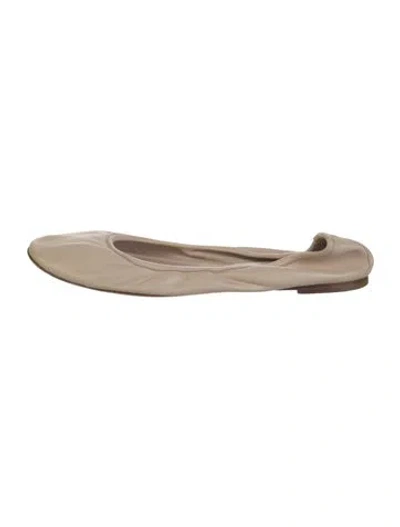 Pre-owned Giorgio Armani Leather Ballet Flats In Neutral