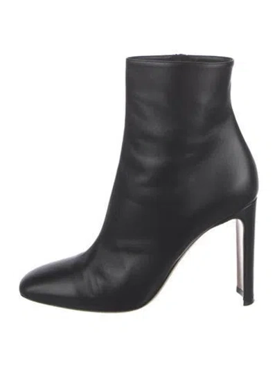 Pre-owned Giorgio Armani Leather Boots In Black