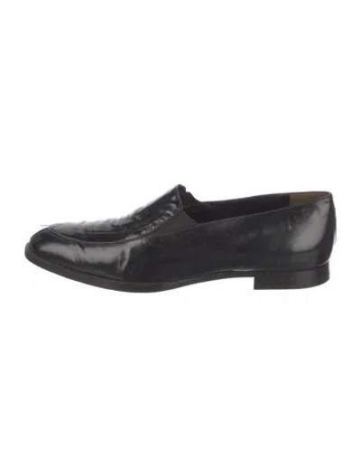 Pre-owned Giorgio Armani Leather Loafers In Black