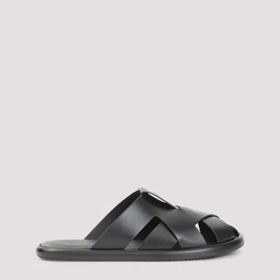 Giorgio Armani Leather Sandals Flat Sole Crossed Straps In Black