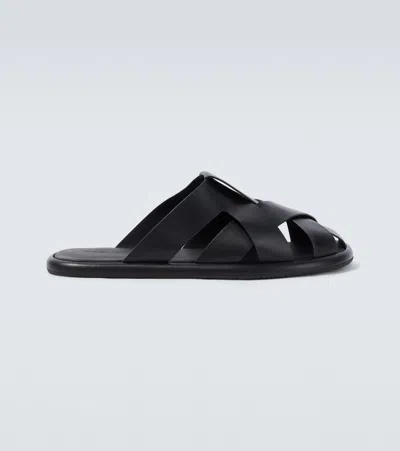 Giorgio Armani Embossed Logo Leather Slippers In Black