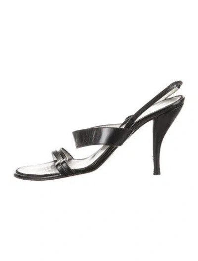 Pre-owned Giorgio Armani Leather Sandals In Black