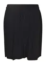 Giorgio Armani Oversized Shorts In Black