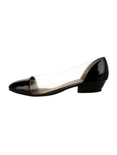 Pre-owned Giorgio Armani Patent Leather Flats In Black