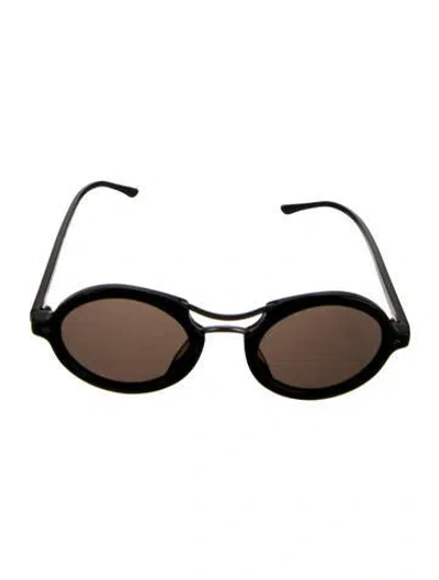 Pre-owned Giorgio Armani Round Tinted Sunglasses In Black