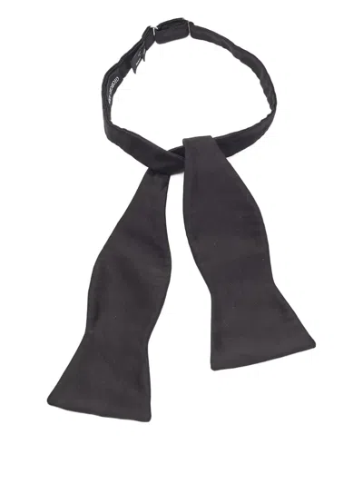 Pre-owned Giorgio Armani Satin Bow Tie